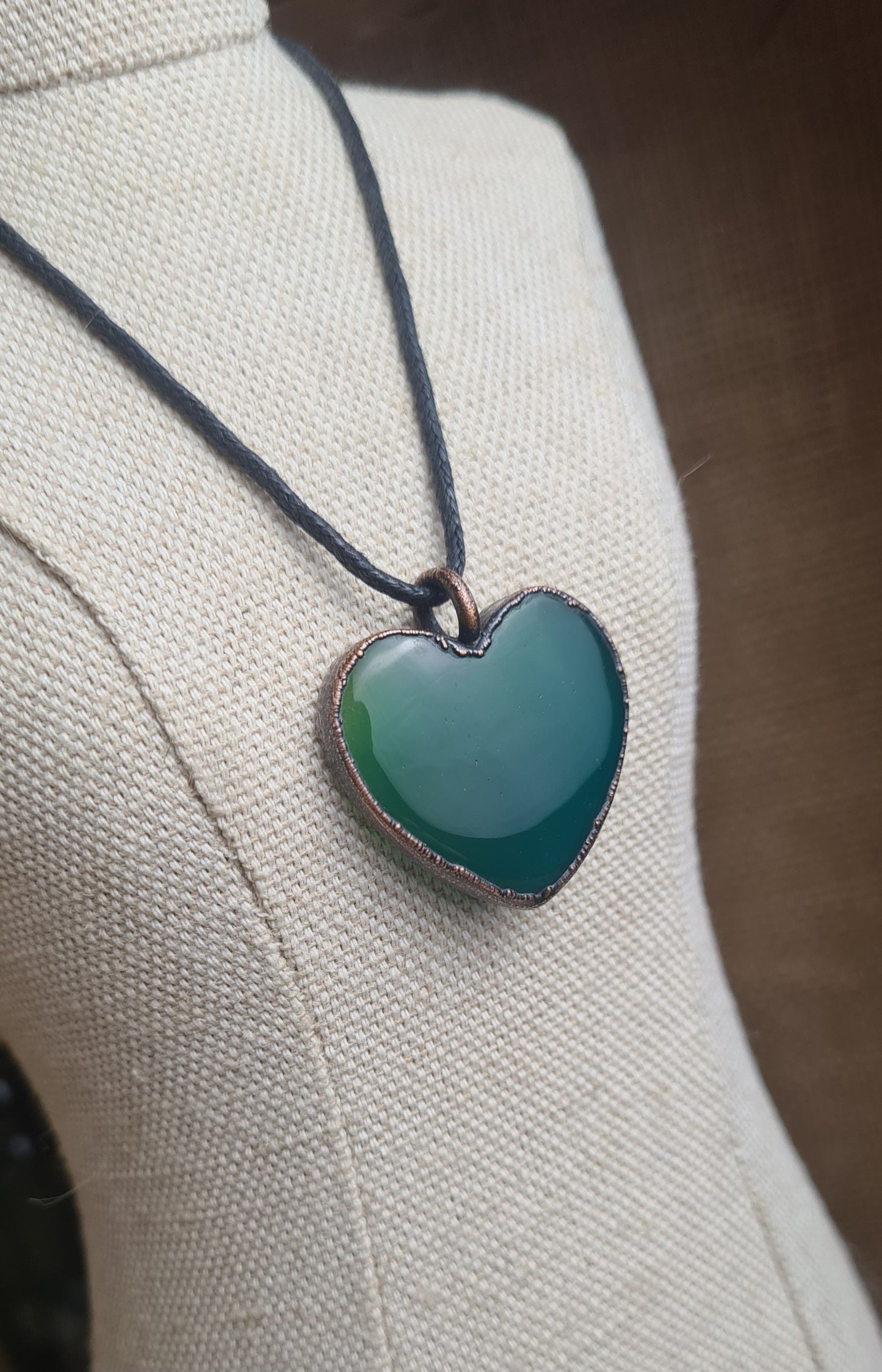 Green Onyx Cabochon - Heart Gemstone - Copper Electroformed