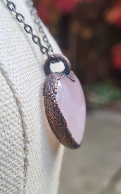 Rose Quartz Cabochon - Heart Gemstone - Copper Electroformed