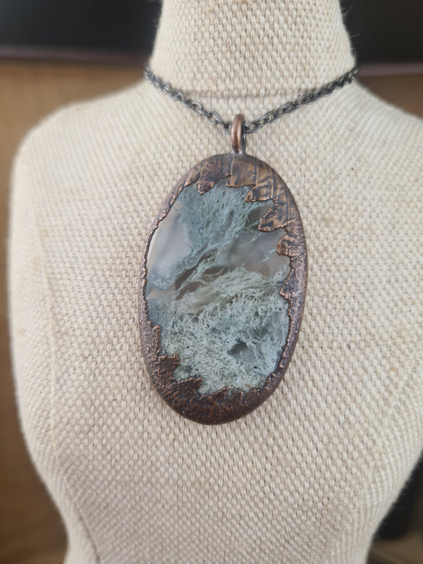 Green Moss Agate Pendant - Oval Gemstone - Copper Electroformed